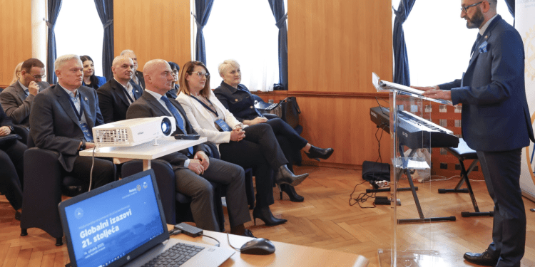 U Osijeku otvorena Međunarodna znanstveno-stručna konferencija „Globalni izazovi 21. stoljeća“