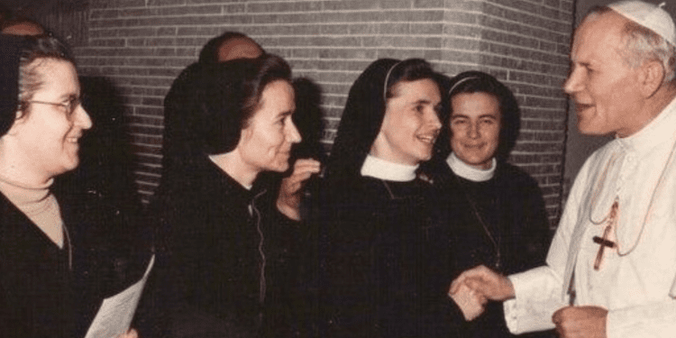 Sestra među Romima – misionarsko poslanje s. Karoline Miljak u pastoralu Roma u Hrvatskoj