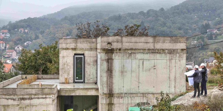 Tko sve treba građevinsku dozvolu? Kuća ne može biti “samo malo nelegalna”. Ili je ili nije.