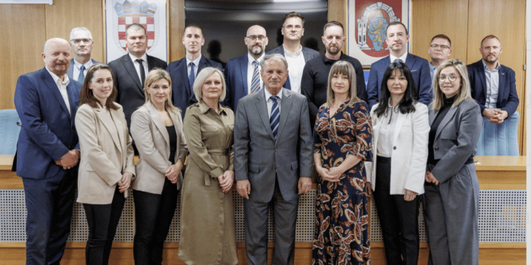 Vukovar zaključuje mandat: Posljednja sjednica Gradskog vijeća i aktualni sat gradonačelnika