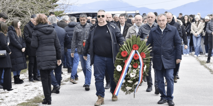 Vukovarci obilježili 33. Obljetnicu sjećanja na hrvatske žrtve Kupresa