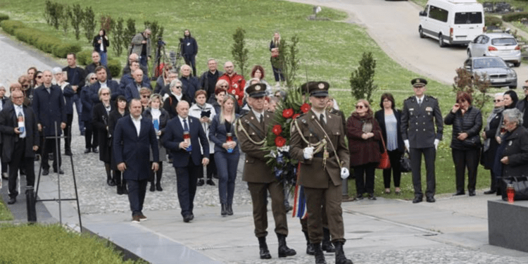 Ministar Medved na tradicionalnom druženju s obiteljima nestalih: “Naša dužnost je nastaviti potragu za nestalima”