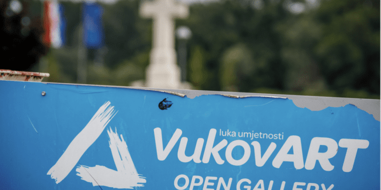 Vukovar postaje galerija na otvorenom: Dva nova murala obogatila gradska pročelja