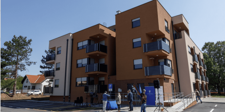 Grad Vukovar i Ministarstvo demografije zajedno za kvalitetnija dječja igrališta