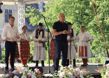 ČETVRT STOLJEĆA TRADICIJE Otvoreni 25. Međunarodni etno susreti u Bilju
