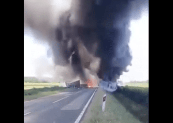 (VIDEO) Teška prometna nesreća na D-46: Jedna osoba smrtno stradala u sudaru dva teretna vozila