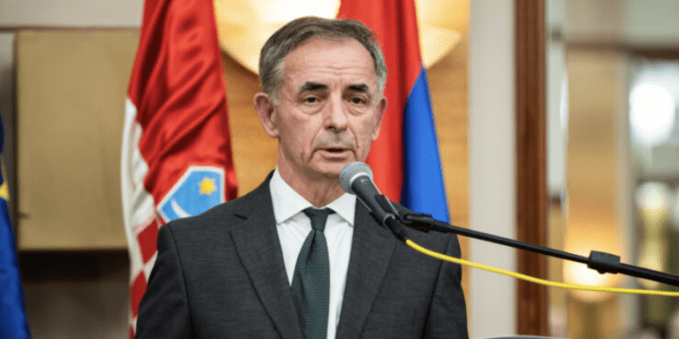 Pupovac sebe proglasio hrvatskim patriotom i ponovno držao lekciju Hrvatima o domoljublju
