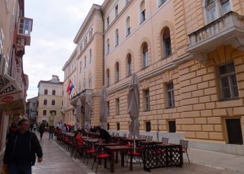 Nevjerica u Zadru: Uzbekistanac osuđen za zlostavljanje djece ostaje u Hrvatskoj zbog “preblage” kazne