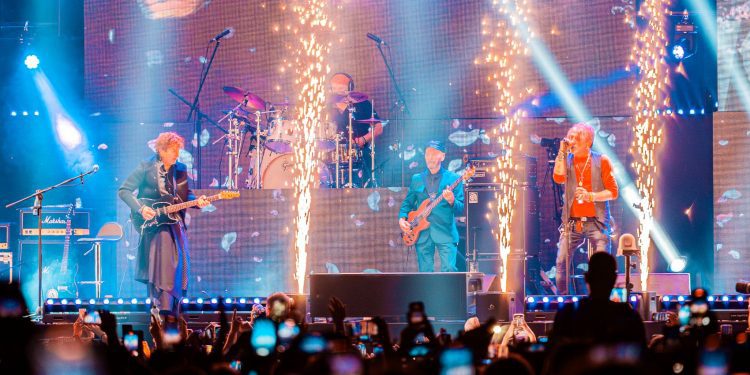 Slavljenička turneja Bijelog dugmeta “Doživjeti stotu” napokon u srcu Slavonije!