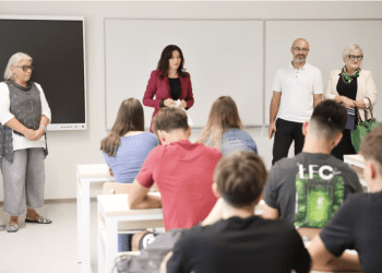 Novu školsku godinu učenici I. Gimnazije Osijek započeli u najmodernijoj školi u Hrvatskoj