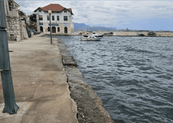 Radovi na rivi u Kaštel Kambelovcu: Grad najavio početak prve faze sanacije obalnog pojasa