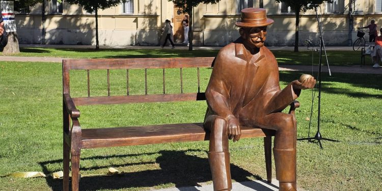 Jubilarne 60. Vinkovačke jeseni službeno se otvaraju uz novi spomenik “Osnivač”