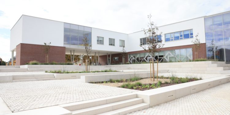 Svečano otvorena nova zgrada I. gimnazije Osijek – investicija od 16,3 milijuna eura podigla standard obrazovanja u Osječko-baranjskoj županiji