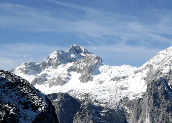 Tuga bez riječi: Lavina odnijela živote dvojice braće iz Kaštel Lukšića