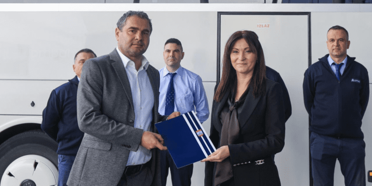 Potpisan novi ugovor o prijevozu učenika: “Sigurnost i kvaliteta prije svega”