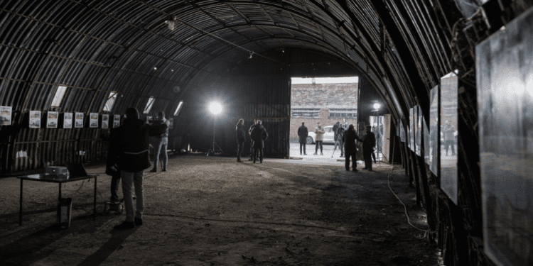 (FOTO) Velepromet – hrvatski Auschwitz: Na mjestu najvećeg logora u Europi nakon Drugog svjetskog rata ponovno proživljena svjedočanstva stradanja