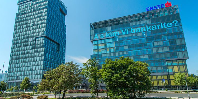 Erste banka kažnjena s 1,5 milijuna eura AZOP utvrdio prekomjerno prikupljanje podataka čak 430 tisuća klijenata