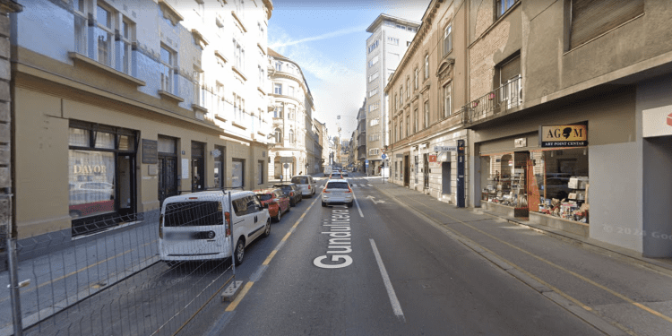 PRIJETNJA BOMBOM U SJEDIŠTU HDZ-a: Evakuirani djelatnici, reagirala policija