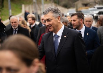 (FOTO) Andrej Plenković u Splitsko-dalmatinskoj županiji: radni posjet, projekti i „rođendan“ HDZ-a u Splitu