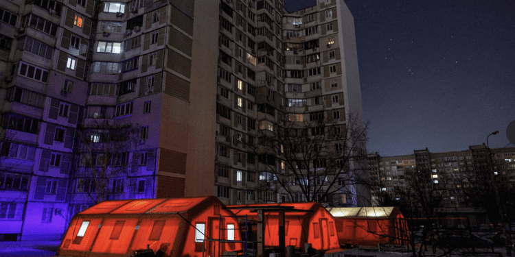 Ruski dronovi paraju nebo nad Ukrajinom, svjetla se gase: zemlja pod dvostrukim udarom, Zaporožje u fokusu svijeta