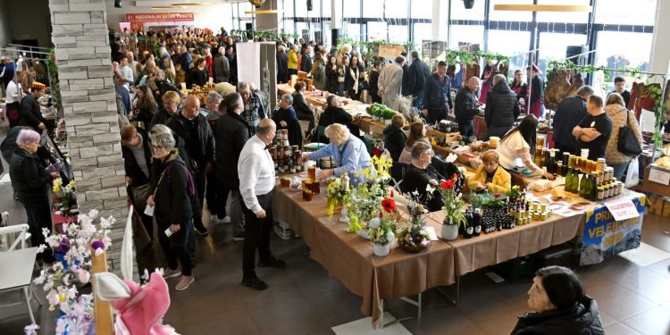 Završio 21. Nacionalni sajam pršuta i trajnih suhomesnatih proizvoda “Sinj 2026.”:Pršut Žigo ponio titulu najboljeg na Nacionalnom sajmu pršuta