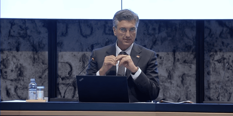 (VIDEO) Cijene energenata ponovno rastu: Vlada ograničava cijene goriva, najavljen nastavak intervencija