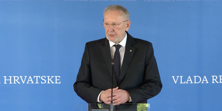 Lažne dojave koje su uznemirile Hrvatsku:  Božinović otkrio odakle dolaze prijetnje — “Sve adrese su izvan RH”