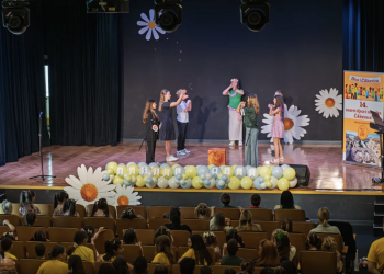 “Dica i ČAkavica” oduševile Trogir: Više od 330 djece čuvara čakavske riječi pokazalo zašto baština nije prošlost, nego budućnost