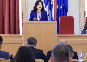 Osječko-baranjska županija mijenja sliku: Manje nezaposlenih, semafori kod škola i veliki poslovni projekt u najavi