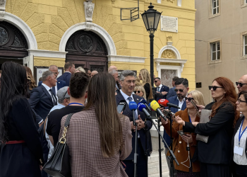 Plenković obećao Splitu novi KBC i rješenje za Poljud: “Postoji jasna politička volja” – a Bačić otkrio posljedice skandala s ilegalnim grobljem