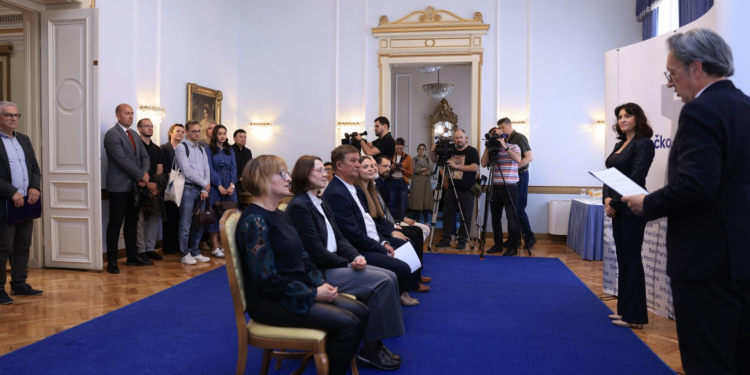 Zelene povelje OBŽ-a 2026.: Muzej Slavonije, volonteri, studenti biologije i Obiteljski centar nagrađeni za doprinos zaštiti okoliša