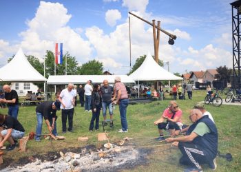 Biciklijada “Tragom pustara” okupila više od 60 sudionika: Oživljena bogata baština Osječko-baranjske županije