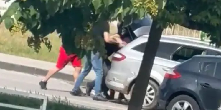 U Zagrebu usred dana otet muškarac, uhićene četiri osobe