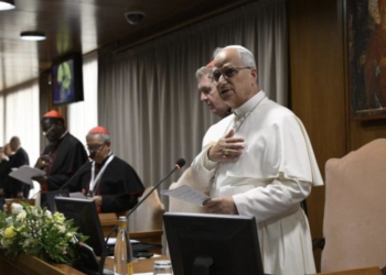 Papa Lav XIV. nakon konzistorija u Vatikanu: “Nasilje neće imati posljednju riječ”