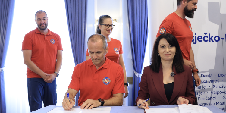 Županica Nataša Tramišak potpisala ugovor za sufinanciranje izgradnje baze HGSS-a u Osijeku