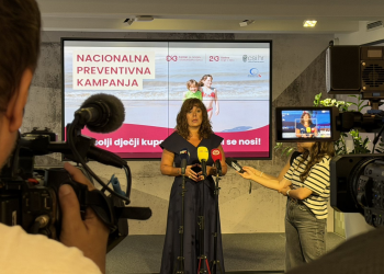 Kaznena djela iskorištavanja djece za pornografiju porasla 300% – stručnjaci apeliraju na roditelje: ‘obucite djeci kupaći kostim’