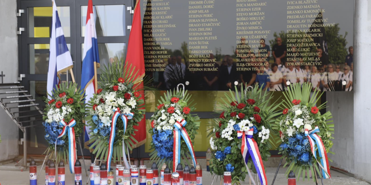 Antunovac se prisjetio 1991.: 35 godina od osnutka satnije koja je branila selo bez oružja, “svim raspoloživim sredstvima”