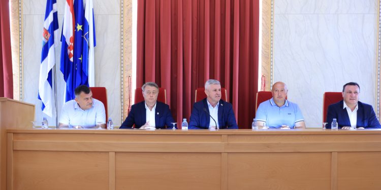 RH i OBŽ spremne za domaćinstvo 71. Svjetskog natjecanja u oranju – svjetska elita orača stiže na istok Hrvatske