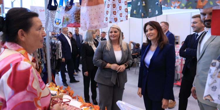 Osječko-baranjska županija poziva žene poduzetnice na besplatno izlaganje na Jesenskom sajmu