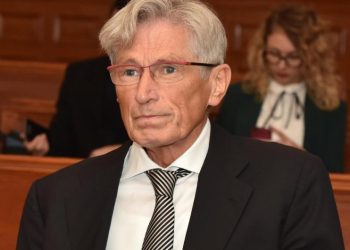 Horvatinčić snimljen za volanom unatoč zabrani, uhićen je