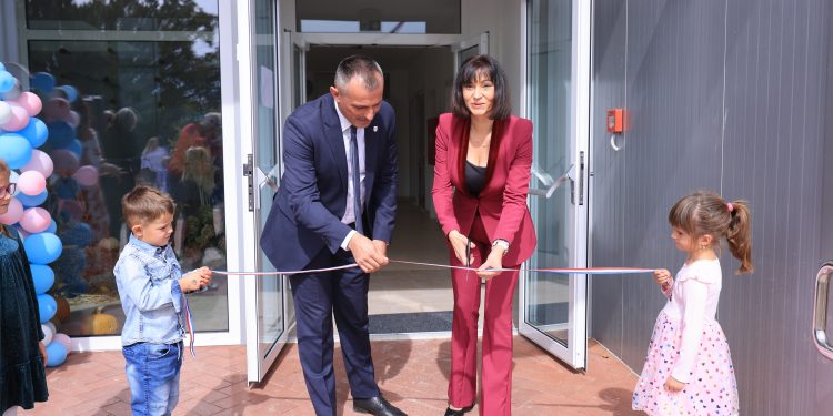 U Rakitovici otvoren područni vrtić za 44 djece