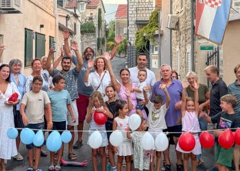Mještani Kaštel Starog proslavili završetak velikog projekta: Bujica Općinski potok potpuno obnovljena
