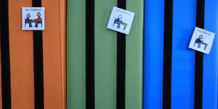 Potpisan ugovor za izradu projektne dokumentacije Centra za autizam Osijek
