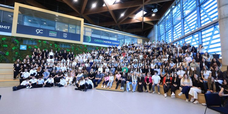 Otvoren natječaj Osječko-baranjske županije za stipendije učenicima i studentima