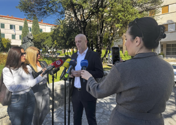 Kukavica prozvao Pupovca, Bauka i Puljak: Navijačke incidente koriste za ideološki obračun s hrvatskim narodom i braniteljima