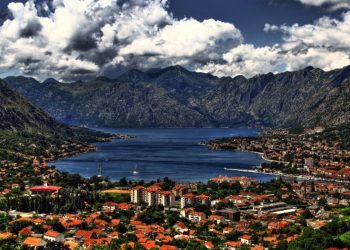 Crna Gora na zahtjev Hrvatske mijenja naziv bazena u Kotoru