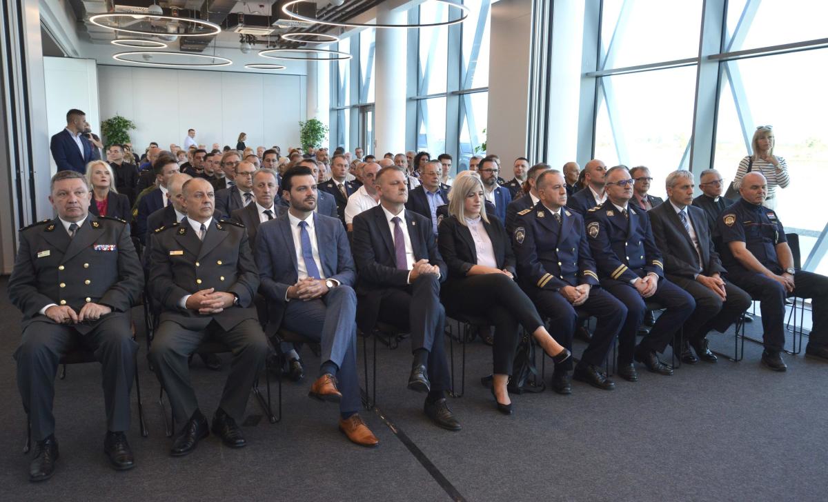 dan_policije16
